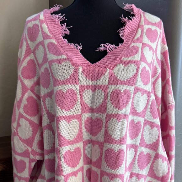 New NWOT Pink White Heart Hearts Distressed Valentines Sweater XL Extra Large - Picture 1 of 5